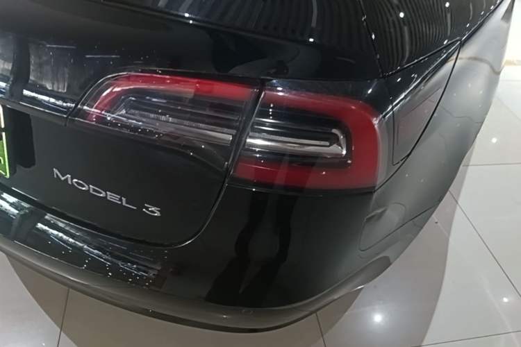 Used Tesla Model 3 2022 Rear-Wheel-Drive Version Right Rear Taillight