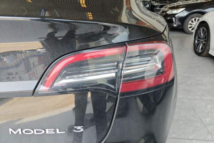 Used Tesla Model 3 2022 Rear-Wheel-Drive Version Right Rear Taillight