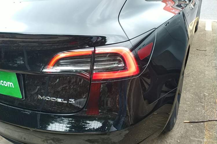 Used Tesla Model 3 2022 Rear-Wheel-Drive Version Right Rear Taillight