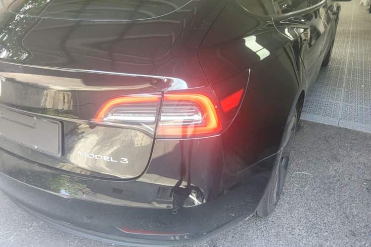 Used Tesla Model 3 2022 Rear-Wheel-Drive Version Right Rear Taillight