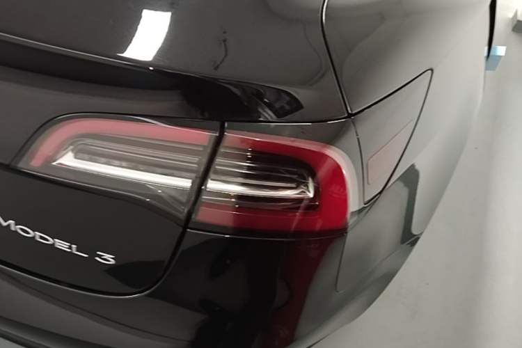 Used Tesla Model 3 2022 Rear-Wheel-Drive Version Right Rear Taillight