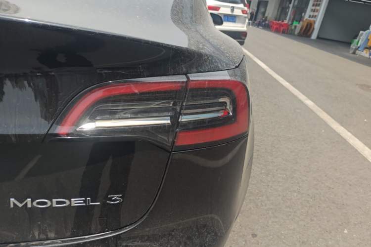 Used Tesla Model 3 2022 Rear-Wheel-Drive Version Right Rear Taillight