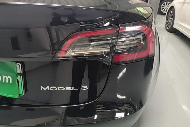 Used Tesla Model 3 2022 Rear-Wheel-Drive Version Right Rear Taillight