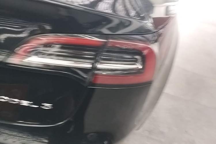 Used Tesla Model 3 2022 Rear-Wheel-Drive Version Right Rear Taillight