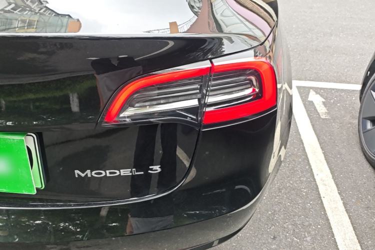 Used Tesla Model 3 2022 Rear-Wheel-Drive Version Right Rear Taillight