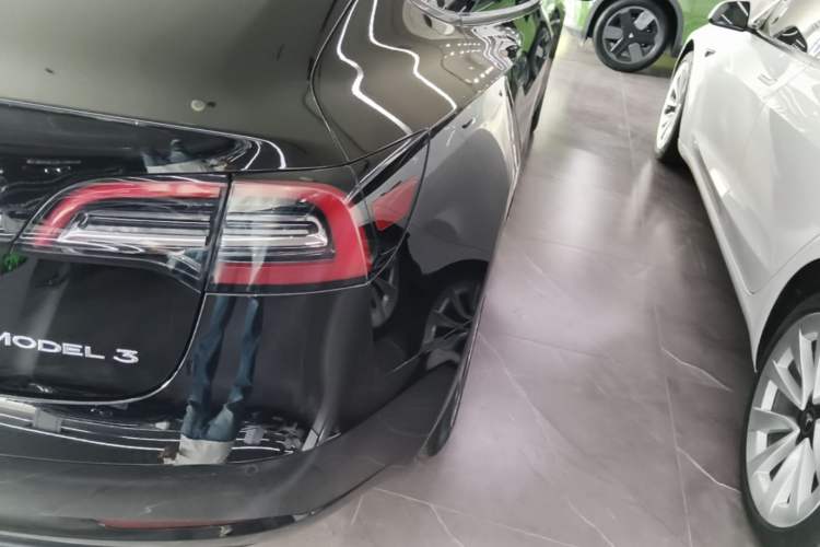 Used Tesla Model 3 2022 Rear-Wheel-Drive Version Right Rear Taillight