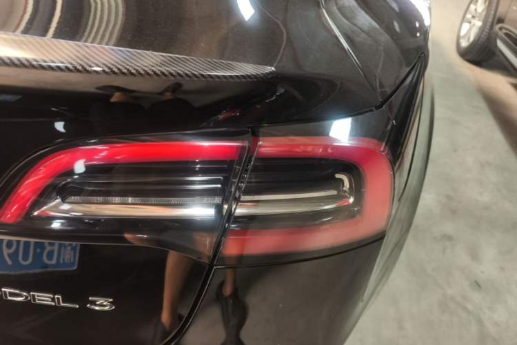 Used Tesla Model 3 2022 Rear-Wheel-Drive Version Right Rear Taillight