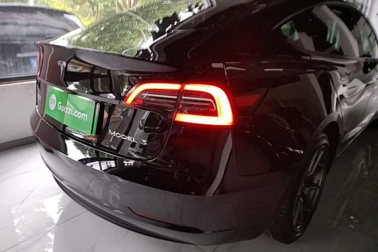 Used Tesla Model 3 2022 Rear-Wheel-Drive Version Right Rear Taillight