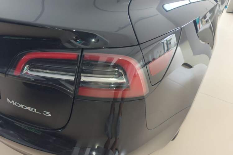 Used Tesla Model 3 2022 Rear-Wheel-Drive Version Right Rear Taillight
