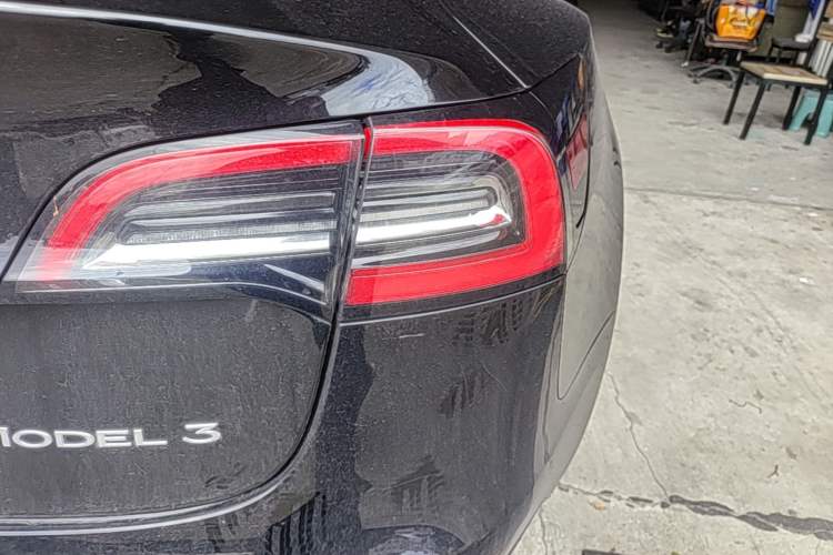 Used Tesla Model 3 2022 Rear-Wheel-Drive Version Right Rear Taillight