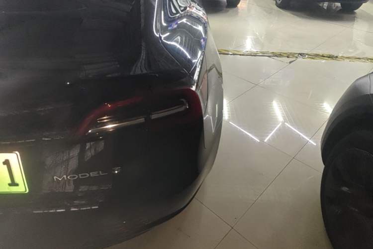 Used Tesla Model 3 2022 Rear-Wheel-Drive Version Right Rear Taillight