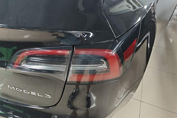 Used Tesla Model 3 2022 Rear-Wheel-Drive Version Right Rear Taillight