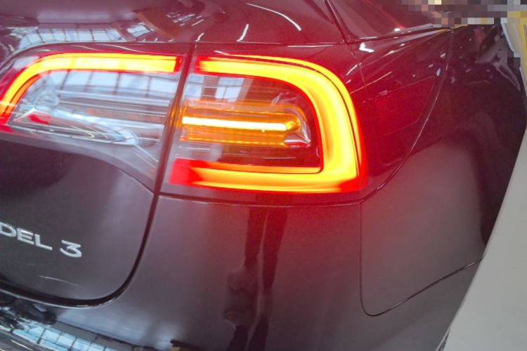 Used Tesla Model 3 2022 Rear-Wheel-Drive Version Right Rear Taillight