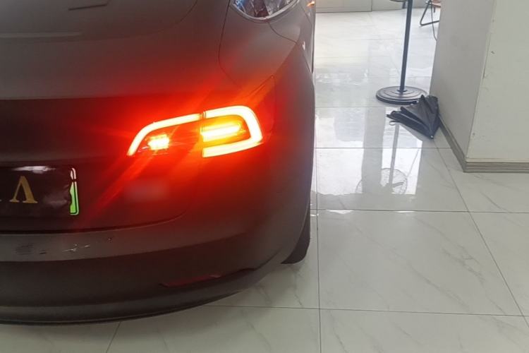 Used Tesla Model 3 2022 Rear-Wheel-Drive Version Right Rear Taillight