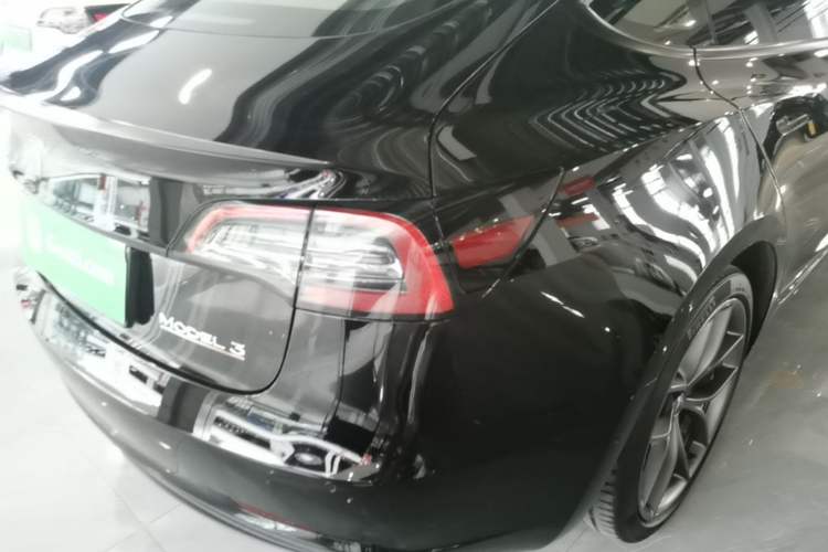 Used Tesla Model 3 2022 Performance High-Performance All-Wheel-Drive Version Right Rear Taillight
