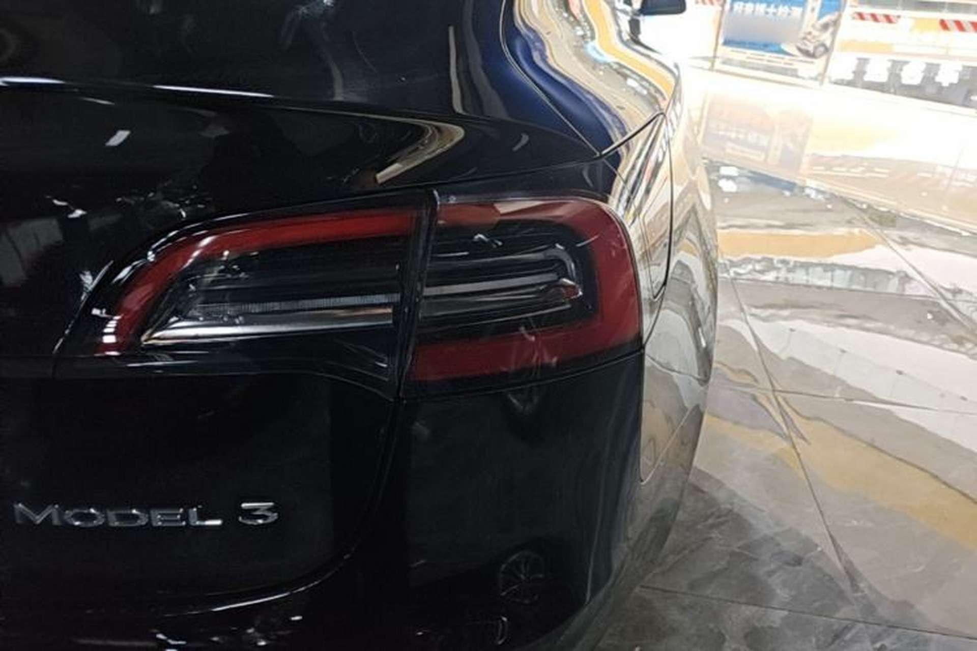 Used Tesla Model 3 2022 Rear-Wheel-Drive Version Right Rear Taillight