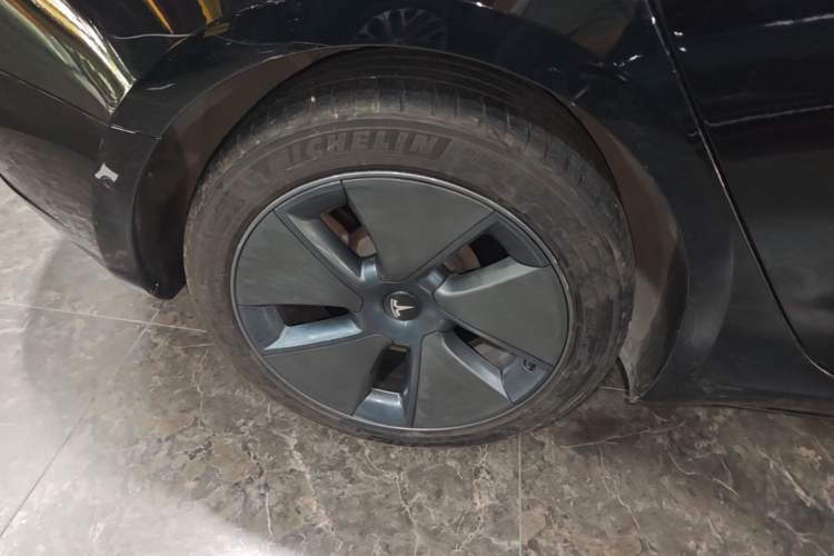 Used Tesla Model 3 2022 Rear-Wheel-Drive Version Right Rear Wheel Hub