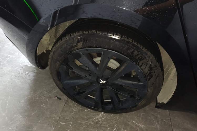 Used Tesla Model 3 2022 Rear-Wheel-Drive Version Right Rear Wheel Hub