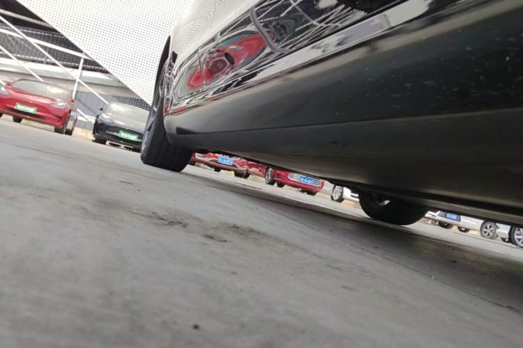 Used Tesla Model 3 2022 Rear-Wheel-Drive Version Right Side Sill
