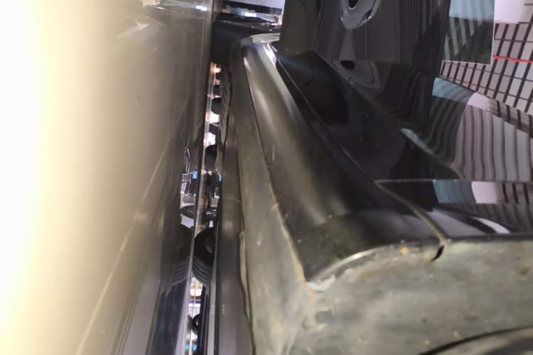 Used Tesla Model 3 2022 Rear-Wheel-Drive Version Right Side Sill