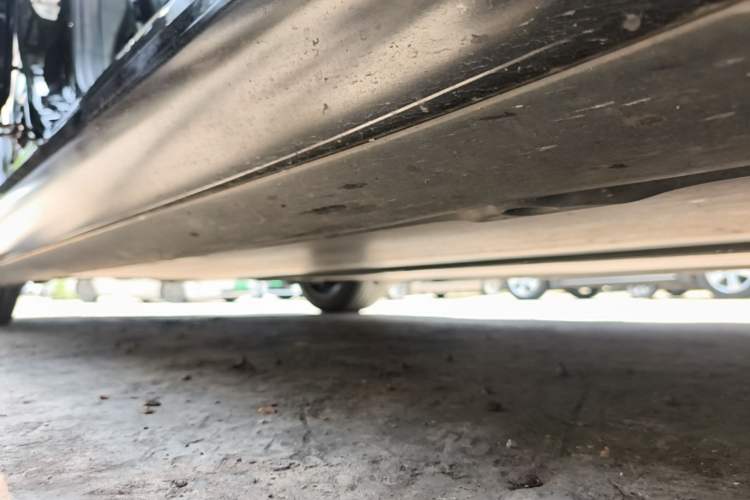 Used Tesla Model 3 2022 Rear-Wheel-Drive Version Right Side Sill