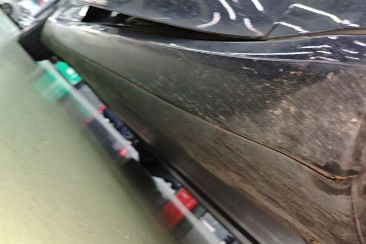 Used Tesla Model 3 2022 Rear-Wheel-Drive Version Right Side Sill