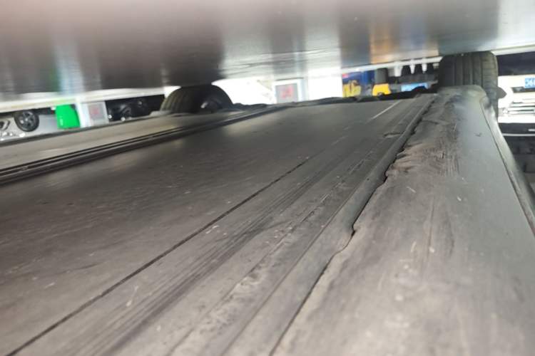 Used Tesla Model 3 2022 Rear-Wheel-Drive Version Right Side Sill