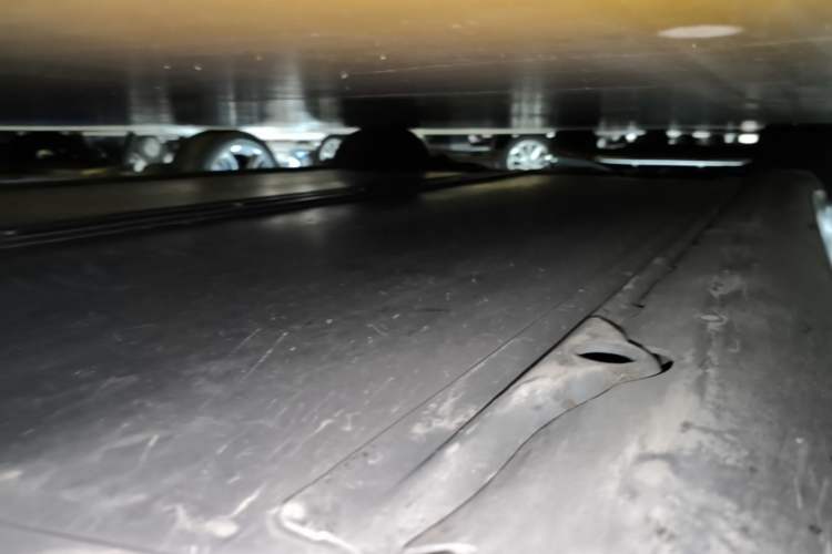 Used Tesla Model 3 2022 Rear-Wheel-Drive Version Right Side Sill