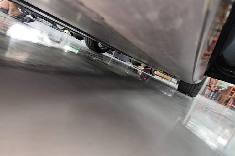 Used Tesla Model 3 2022 Rear-Wheel-Drive Version Right Side Sill