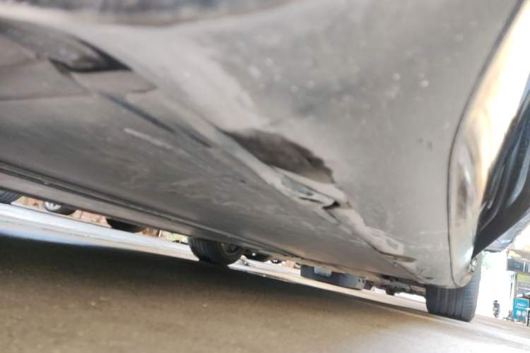 Used Tesla Model 3 2022 Rear-Wheel-Drive Version Right Side Sill