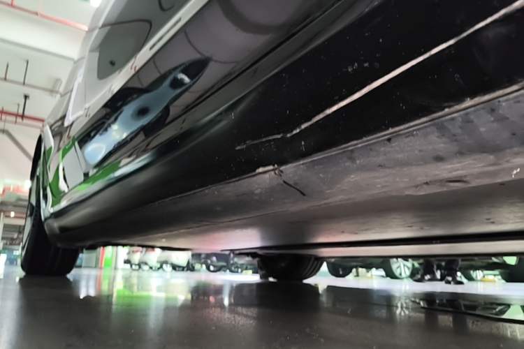 Used Tesla Model 3 2022 Rear-Wheel-Drive Version Right Side Sill