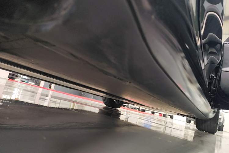 Used Tesla Model 3 2022 Rear-Wheel-Drive Version Right Side Sill