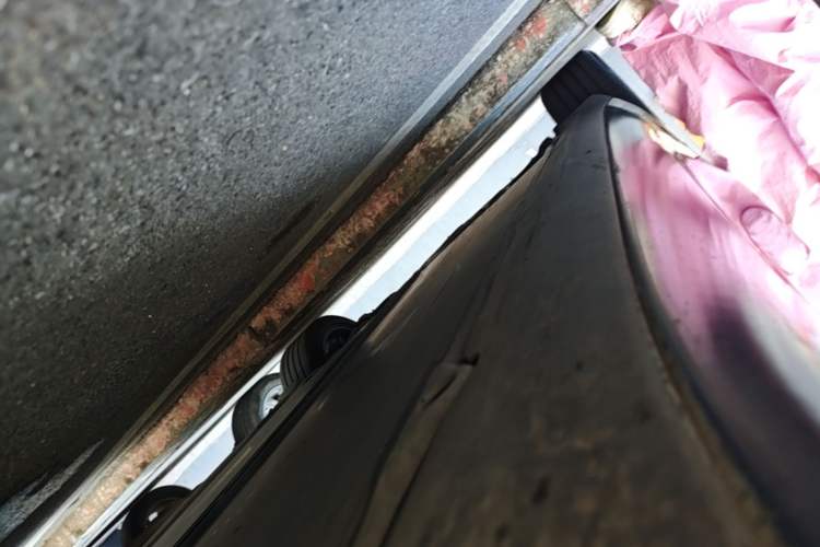 Used Tesla Model 3 2022 Rear-Wheel-Drive Version Right Side Sill