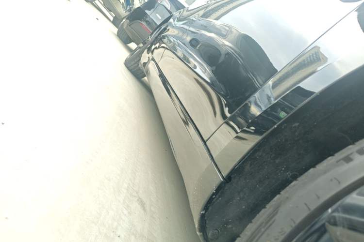 Used Tesla Model 3 2022 Rear-Wheel-Drive Version Right Side Sill