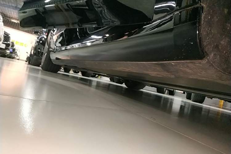 Used Tesla Model 3 2022 Rear-Wheel-Drive Version Right Side Sill