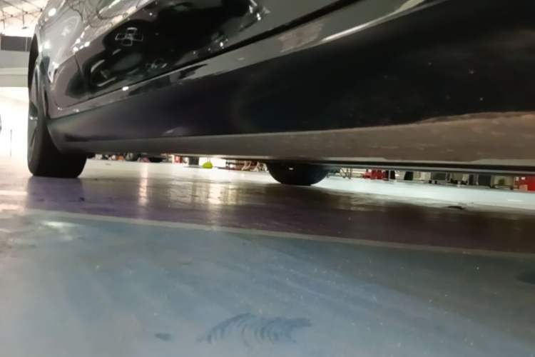 Used Tesla Model 3 2022 Rear-Wheel-Drive Version Right Side Sill