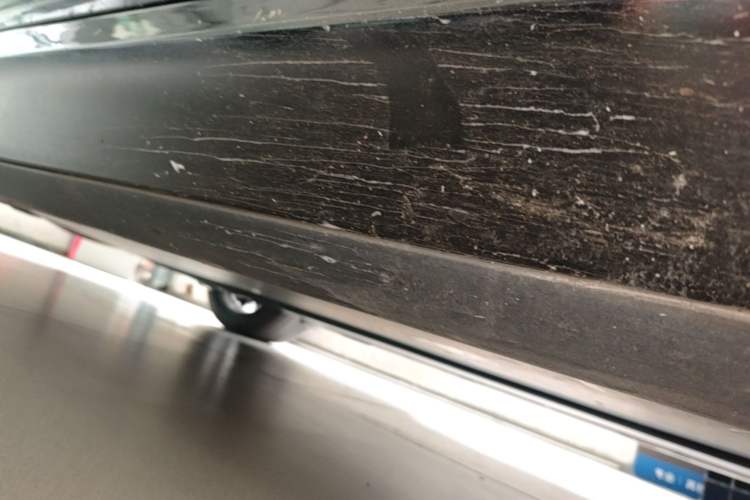 Used Tesla Model 3 2022 Rear-Wheel-Drive Version Right Side Sill