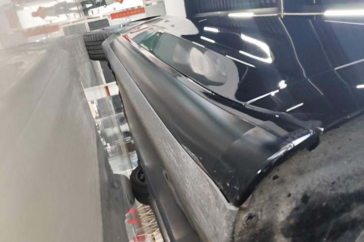 Used Tesla Model 3 2022 Rear-Wheel-Drive Version Right Side Sill