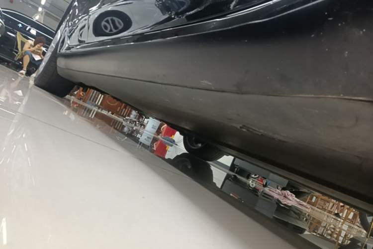 Used Tesla Model 3 2022 Rear-Wheel-Drive Version Right Side Sill