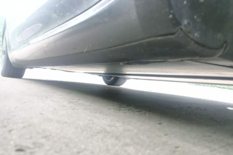 Used Tesla Model 3 2022 Rear-Wheel-Drive Version Right Side Sill