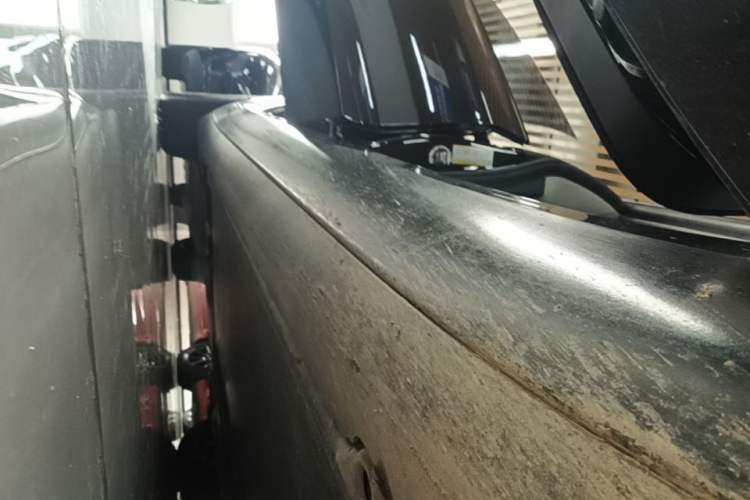 Used Tesla Model 3 2022 Rear-Wheel-Drive Version Right Side Sill