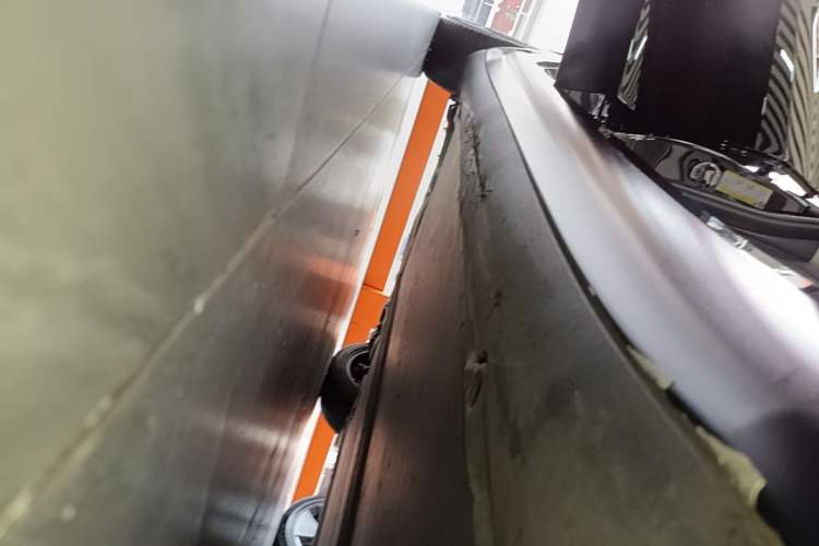 Used Tesla Model 3 2022 Rear-Wheel-Drive Version Right Side Sill