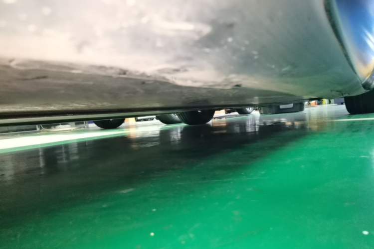 Used Tesla Model 3 2022 Rear-Wheel-Drive Version Right Side Sill