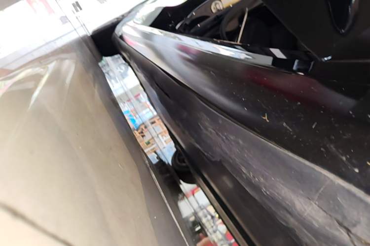Used Tesla Model 3 2022 Rear-Wheel-Drive Version Right Side Sill