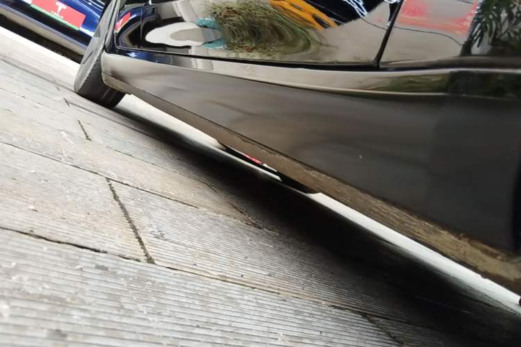 Used Tesla Model 3 2022 Rear-Wheel-Drive Version Right Side Sill