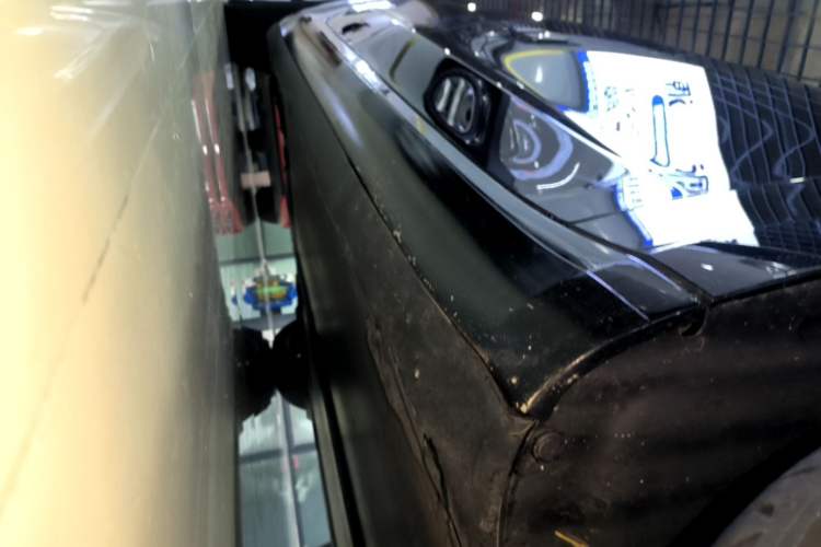 Used Tesla Model 3 2022 Rear-Wheel-Drive Version Right Side Sill