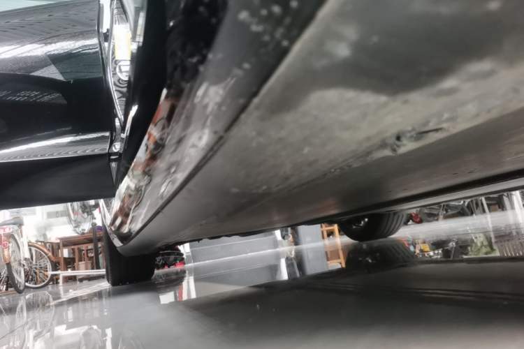 Used Tesla Model 3 2022 Rear-Wheel-Drive Version Right Side Sill