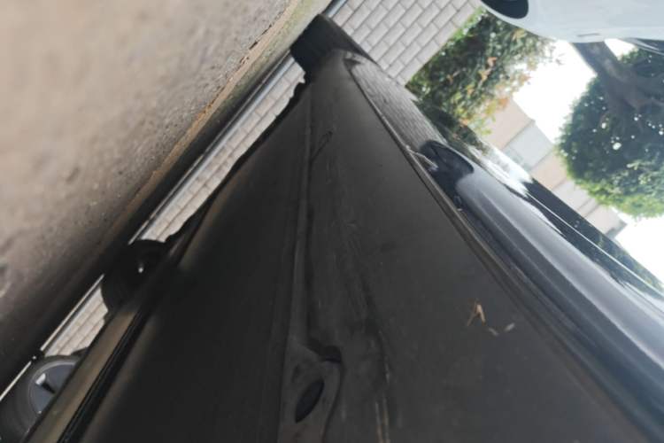 Used Tesla Model 3 2022 Rear-Wheel-Drive Version Right Side Sill