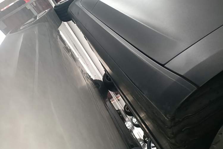 Used Tesla Model 3 2022 Rear-Wheel-Drive Version Right Side Sill