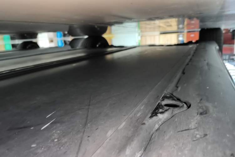 Used Tesla Model 3 2022 Rear-Wheel-Drive Version Right Side Sill